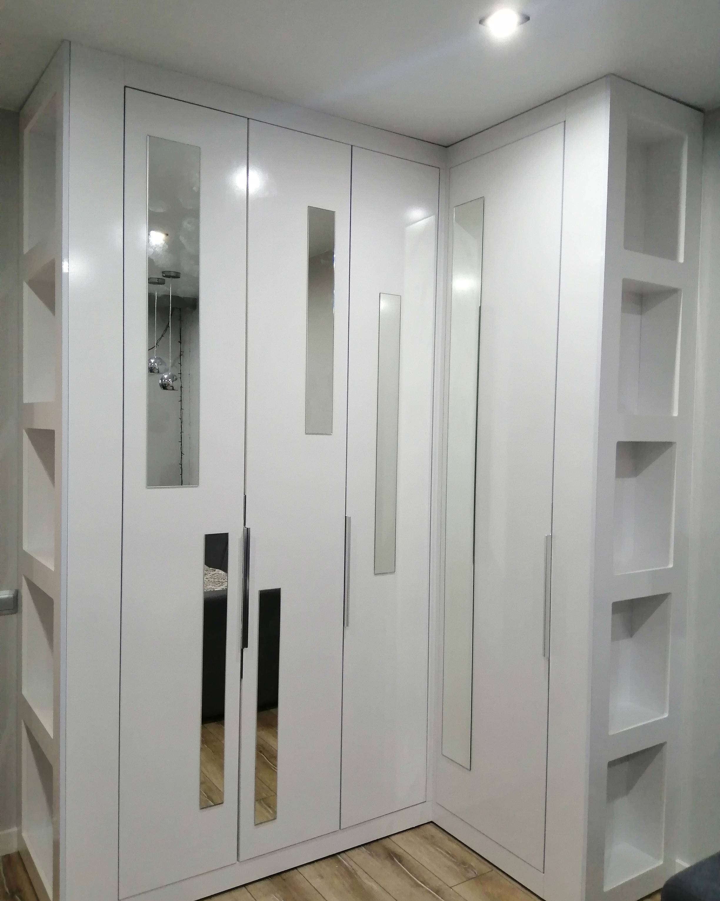 Шкаф ул. Рослого